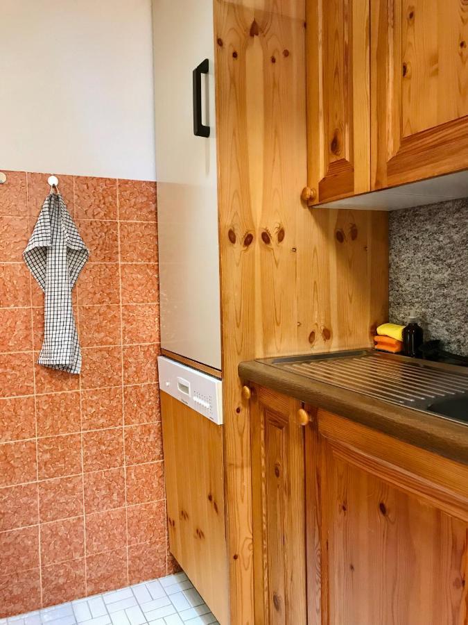 Centrally Located Apartment In Poschiavo Exterior foto